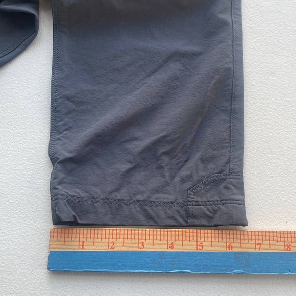 Kids' Cresta Hiking Zip-Off Pants Shorts Sz 16 Gray Gorpcore Outdoor UPF 50+ - Picture 10 of 11